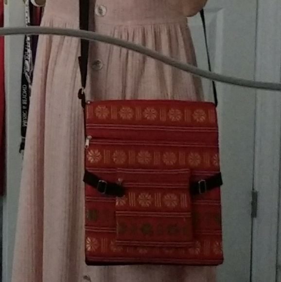 Crossbody and mini bag - Picture 5 of 5